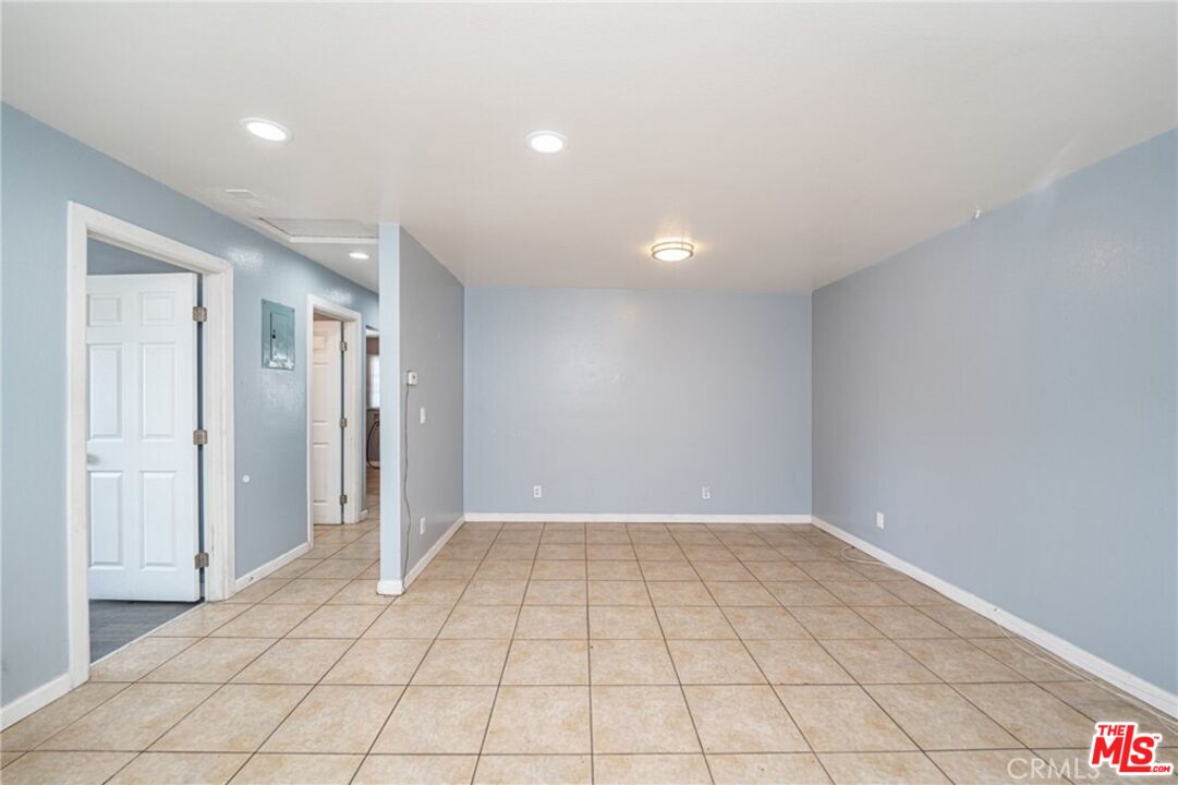 Property photo for 312 E 92nd St, #314, Los Angeles, CA