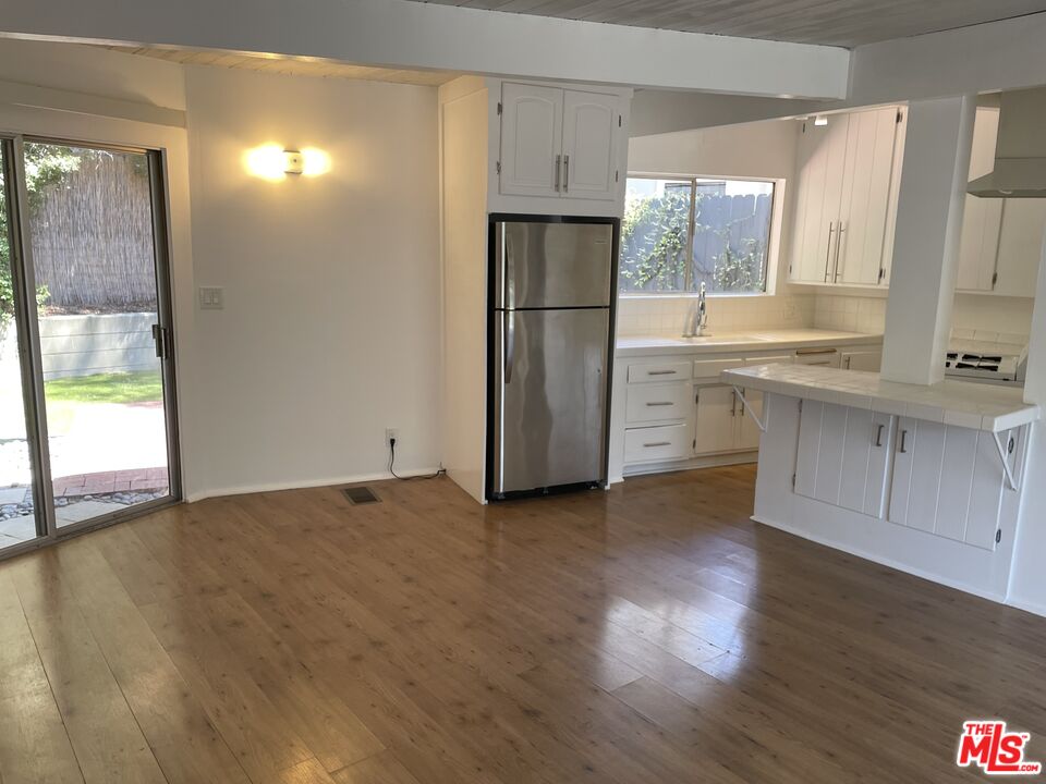 Property photo for 2154 N BEVERLY GLEN BLVD, Los Angeles, CA