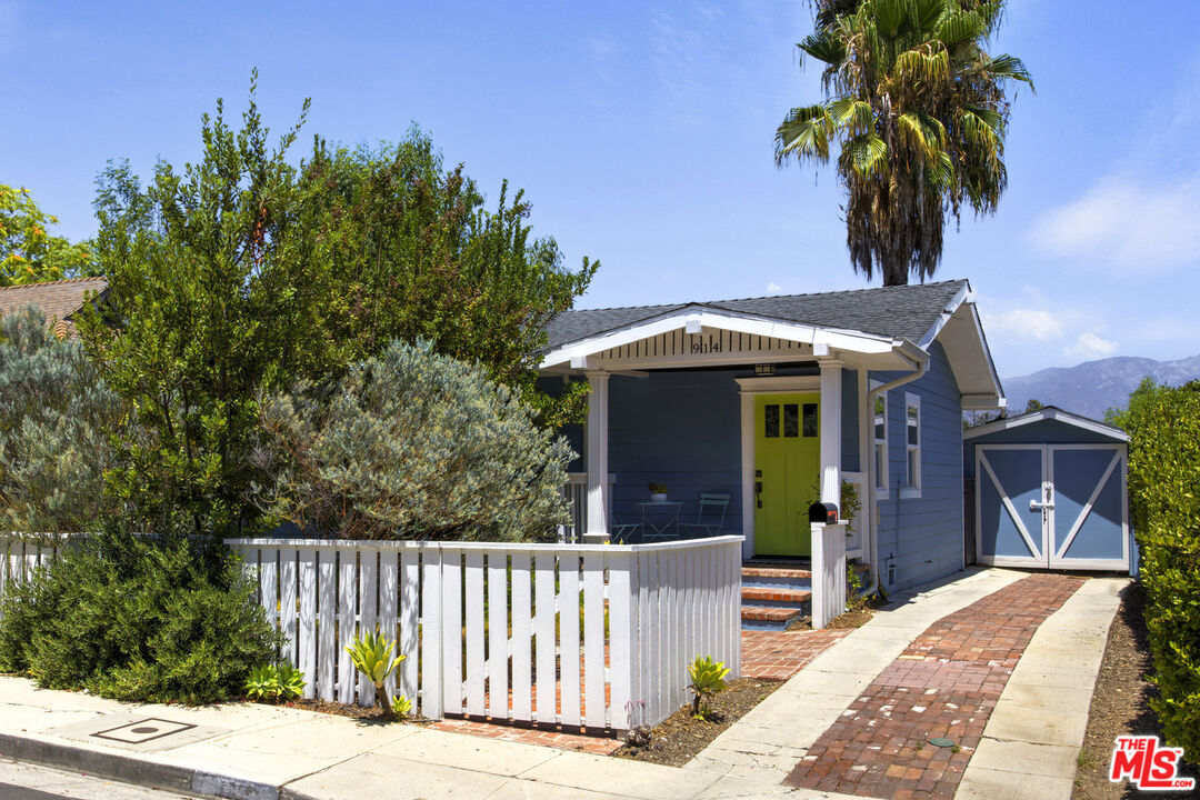Property photo for 914 Terrace 49, Los Angeles, CA