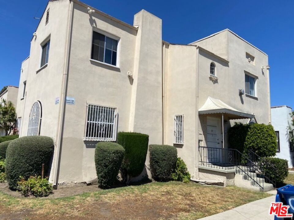 Property photo for 4535 W 11Th Pl, Los Angeles, CA