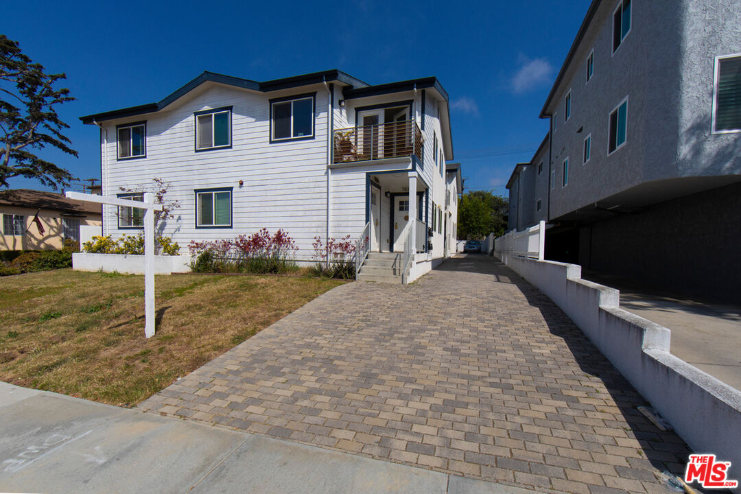 Property photo for 7834 1/2 Flight Ave, Los Angeles, CA