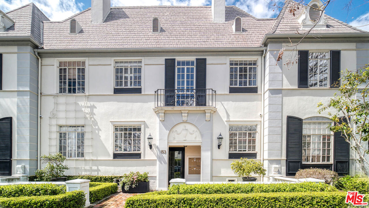Property photo for 153 S Camden Dr, #F, Beverly Hills, CA