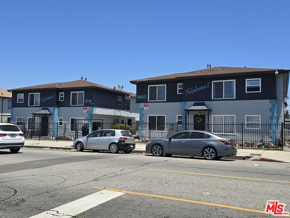 Property photo for 6736 West Blvd, Los Angeles, CA