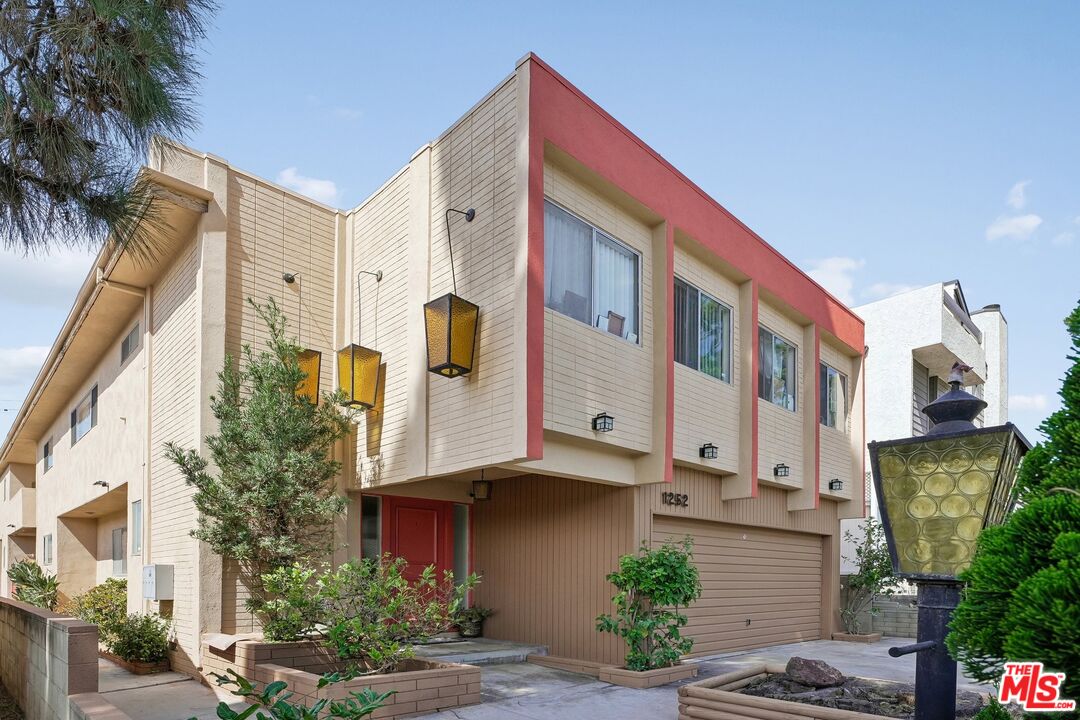 Property photo for 1252 23rd St, Santa Monica, CA