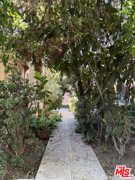Property photo for 1665 Golden Gate Ave, Los Angeles, CA