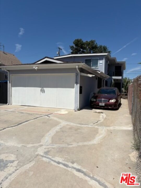 Property photo for 3119 W 71st St, UNIT #2, Los Angeles, CA