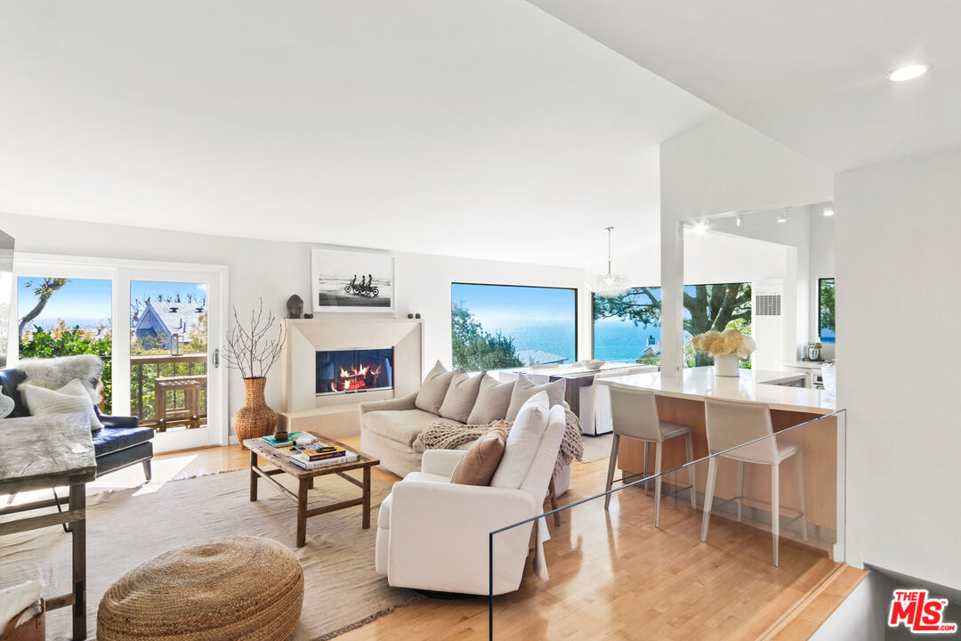 Property photo for 6801 Seawatch Ln, Malibu, CA