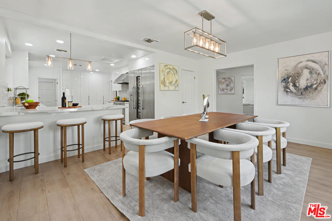 Property photo for 344 S Camden Dr, Beverly Hills, CA