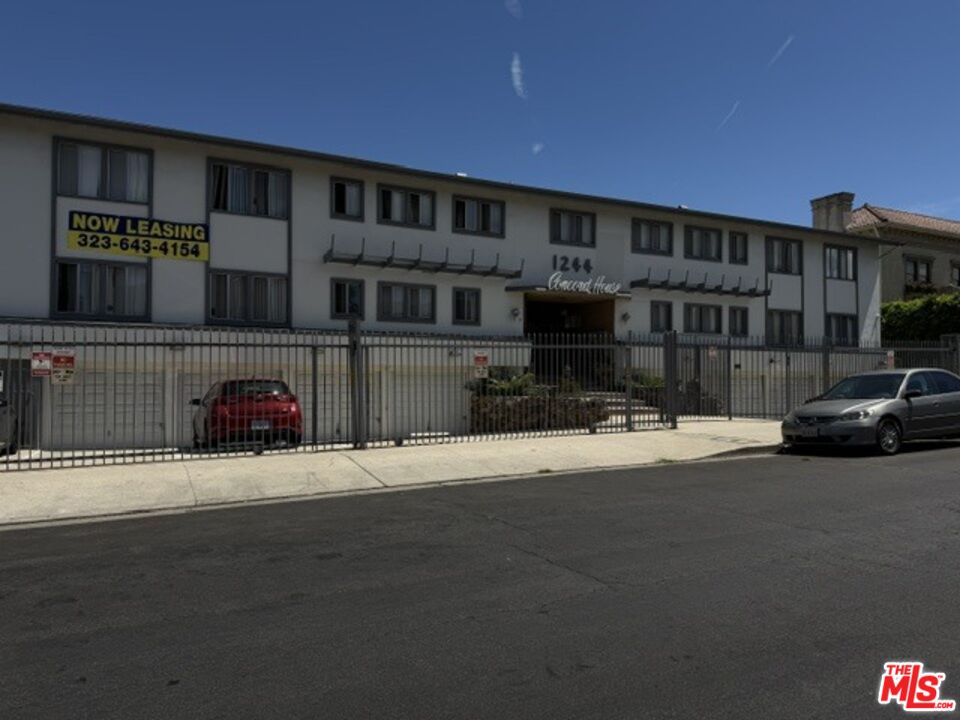 Property photo for 1244 4th Ave, Los Angeles, CA