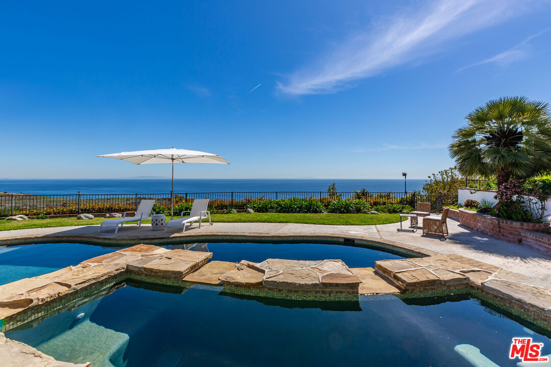 Property photo for 24630 Blue Dane Ln, Malibu, CA