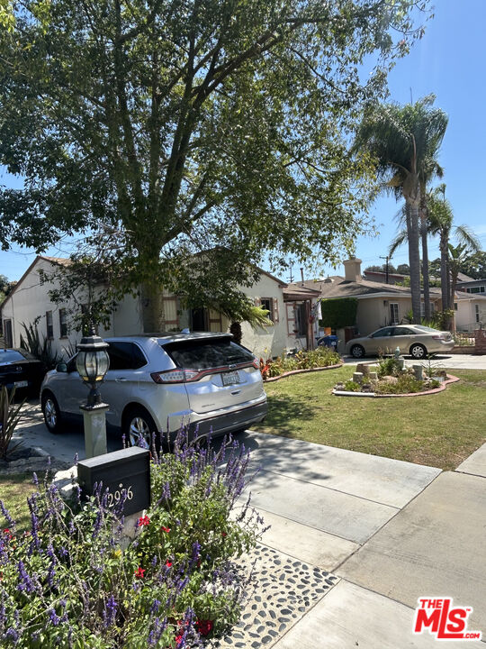 Property photo for 2940 Tilden Ave, Los Angeles, CA