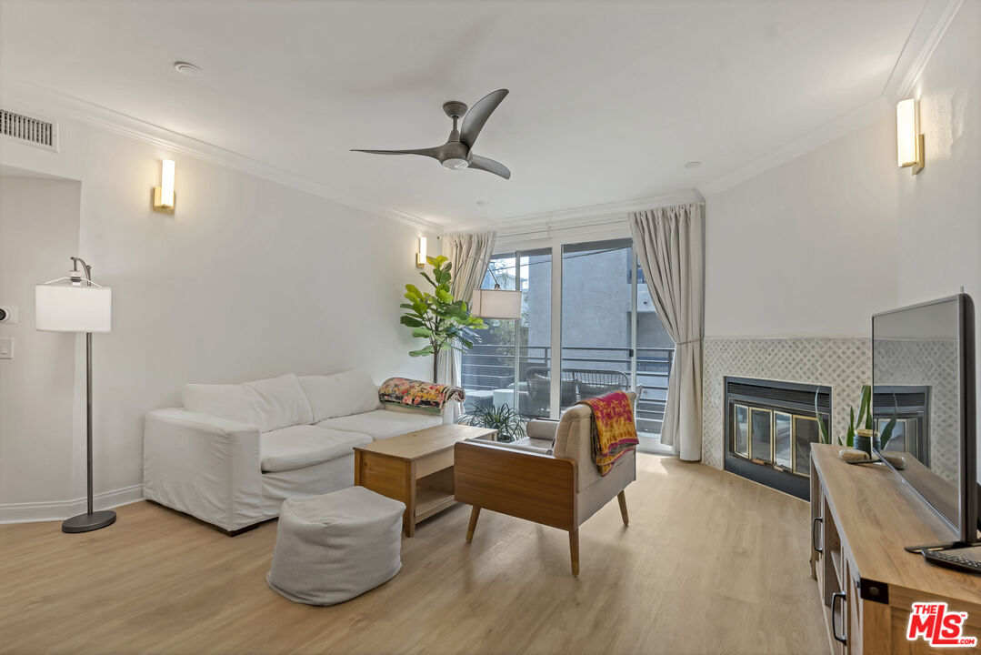 Property photo for 20 Catamaran St, #104, Marina Del Rey, CA