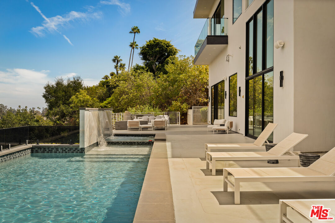 Property photo for 1490 San Remo Dr, Los Angeles, CA