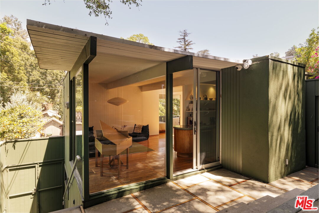 Property photo for 8322 Ridpath Dr, Los Angeles, CA