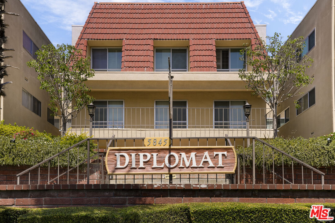 Property photo for 5845 Doverwood Dr, #106, Culver City, CA