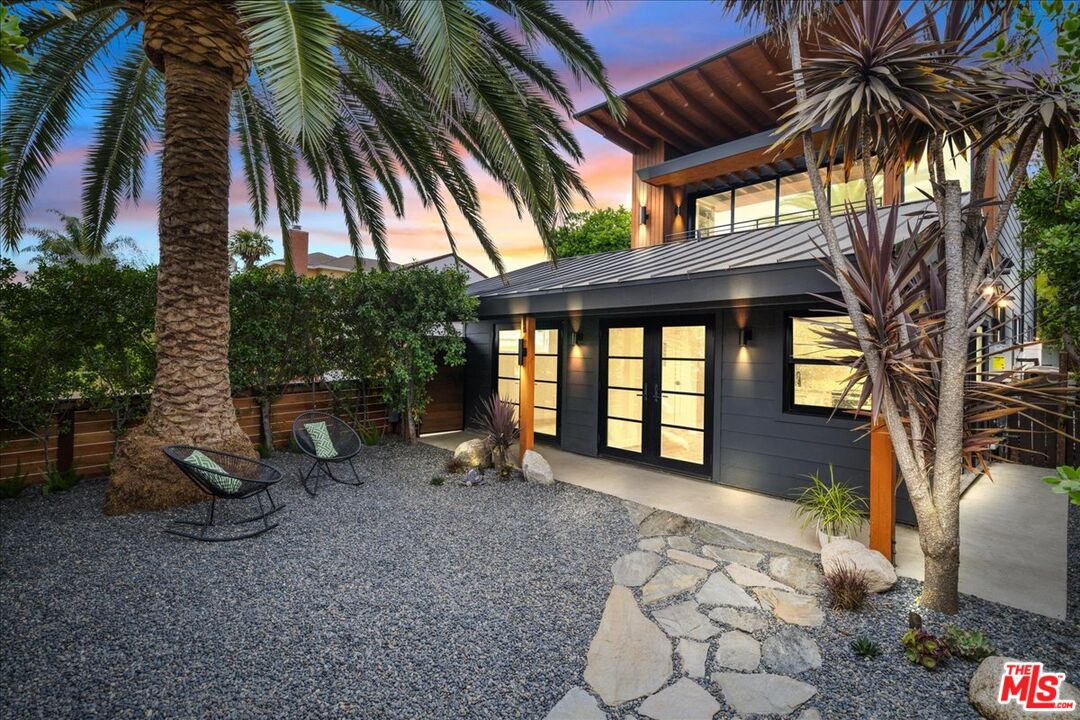 Property photo for 4027 Moore St, Los Angeles, CA