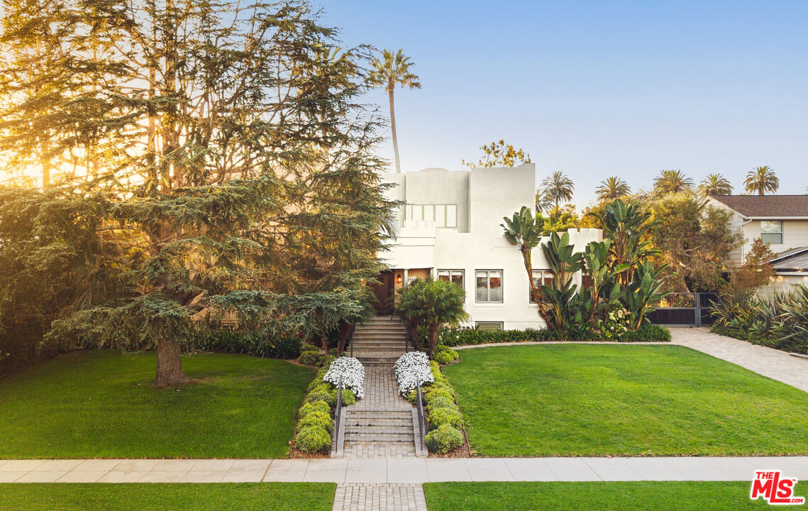 Property photo for 233 Marguerita Ave, Santa Monica, CA
