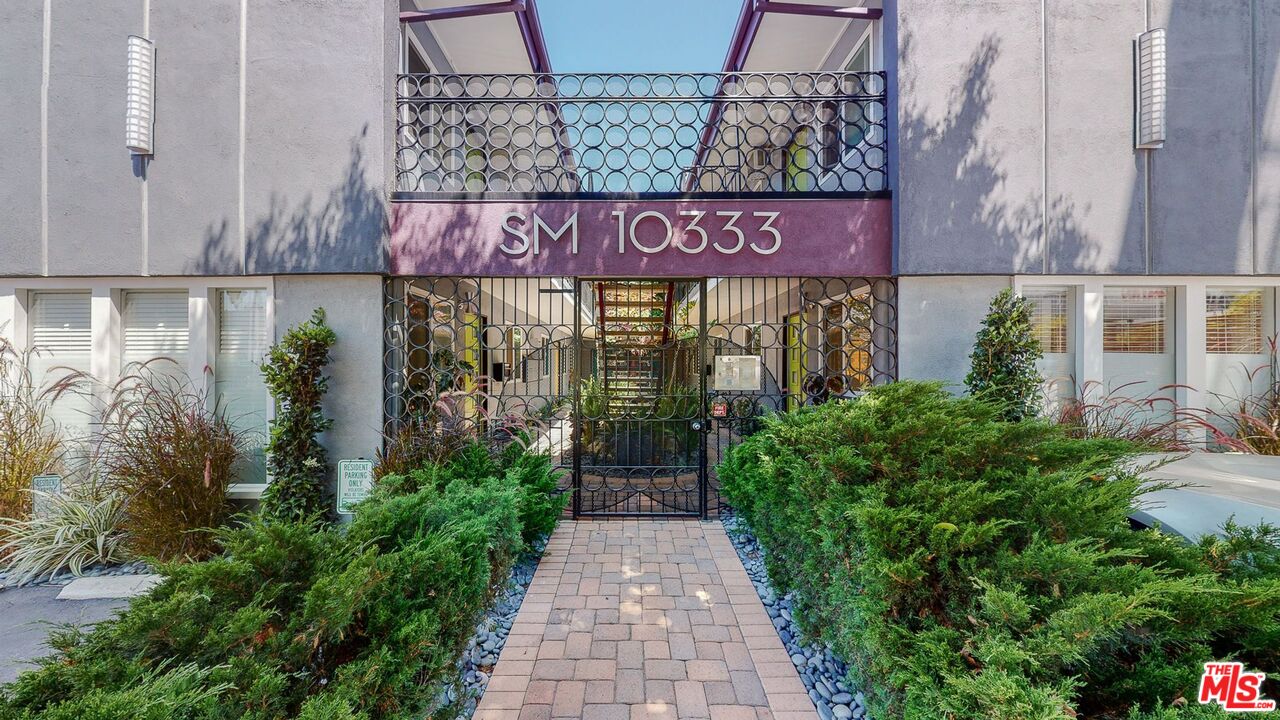 Property photo for 10333 Santa Monica Blvd, #10, Los Angeles, CA
