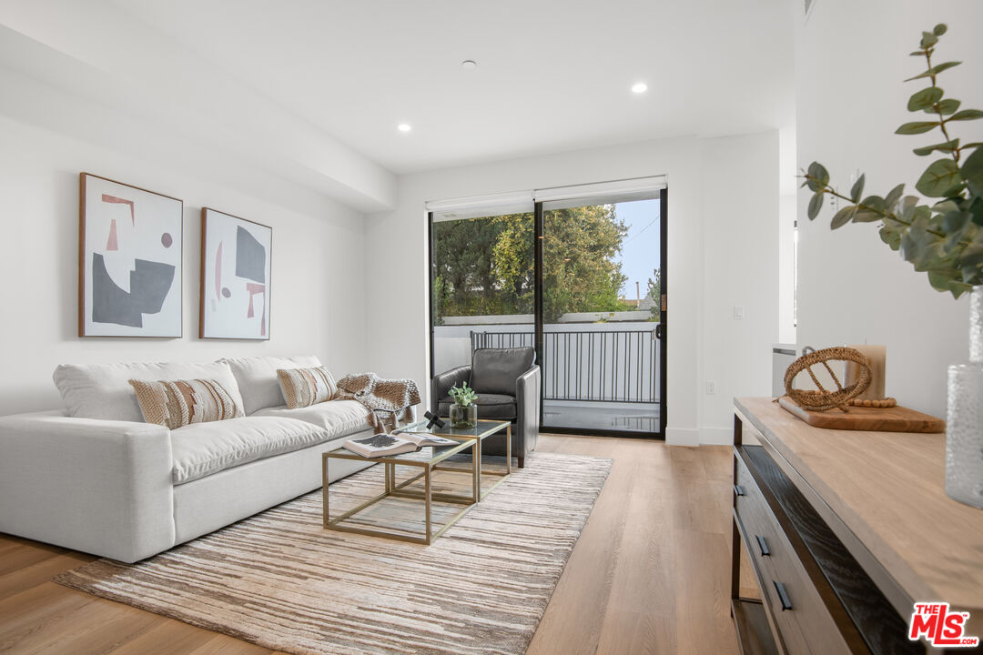 Property photo for 8326 Blackburn Ave, #203, Los Angeles, CA
