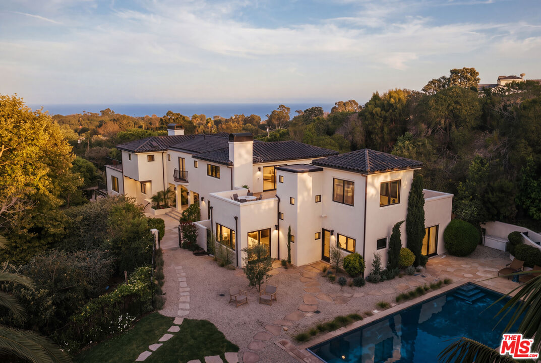 Property photo for 7015 Grasswood Ave, Malibu, CA