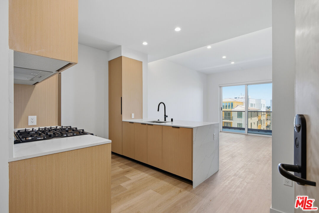 Property photo for 3555 Overland Ave, #407, Los Angeles, CA