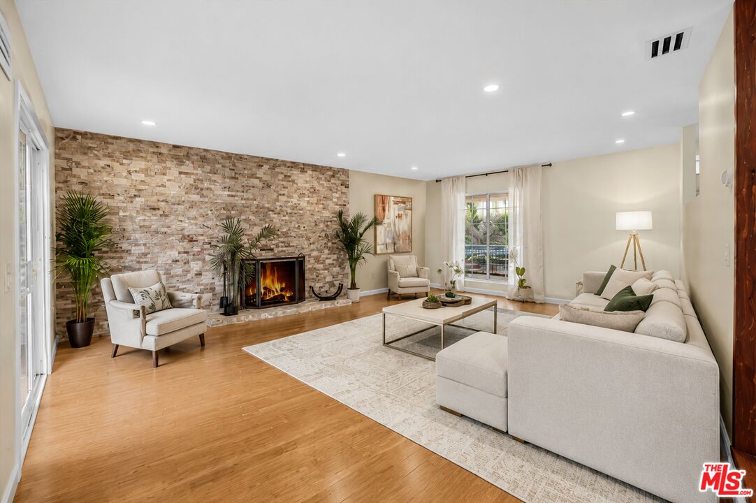Property photo for 9721 Nevada Ave, Los Angeles, CA