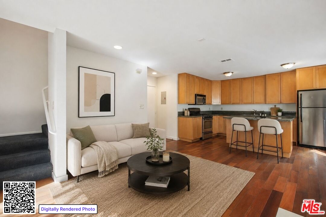 Property photo for 937 Wilcox Ave, #7, Los Angeles, CA