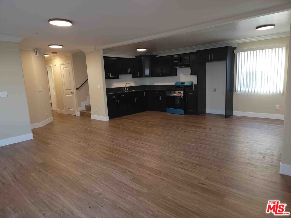 Property photo for 7216 10th Ave, Los Angeles, CA