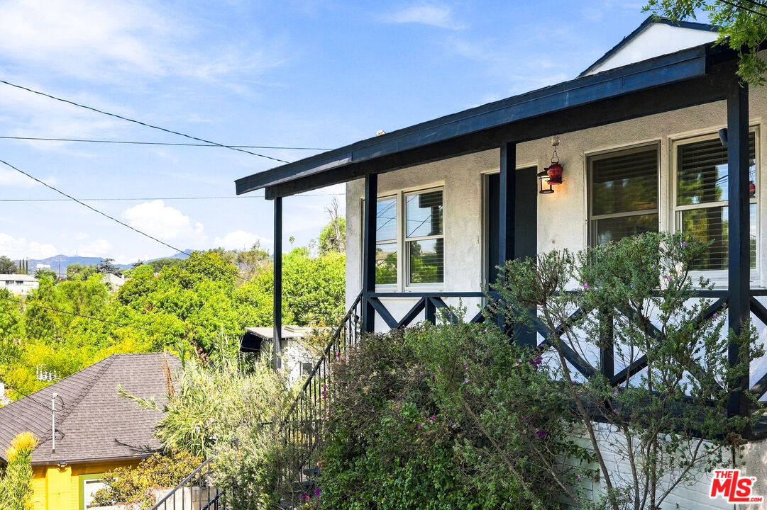 Property photo for 2117 Duane St, Los Angeles, CA