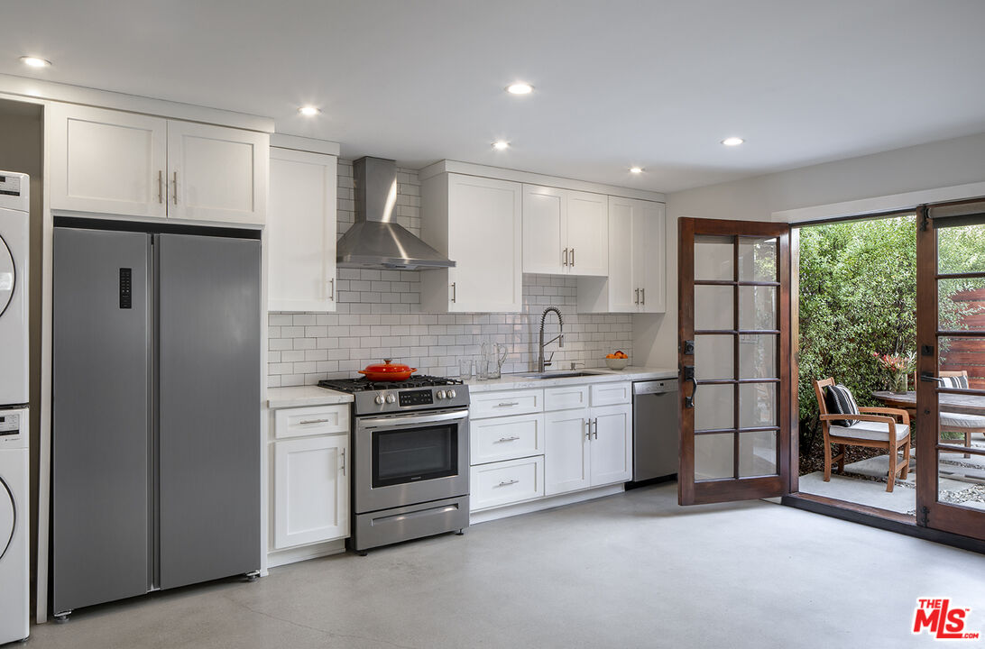 Property photo for 2528 Clyde Ave, Los Angeles, CA