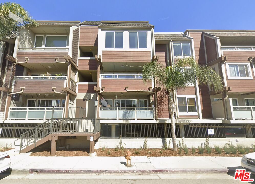 Property photo for 4350 Via Dolce, #310, Los Angeles, CA