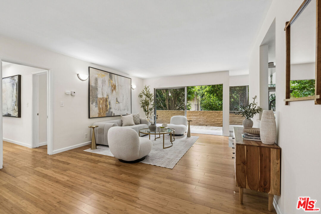Property photo for 5600 Kensington Way, #105, Culver City, CA