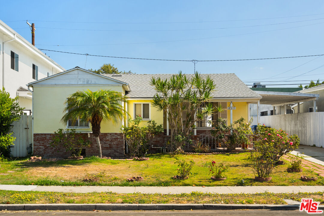 Property photo for 8511 Melvil St, Los Angeles, CA