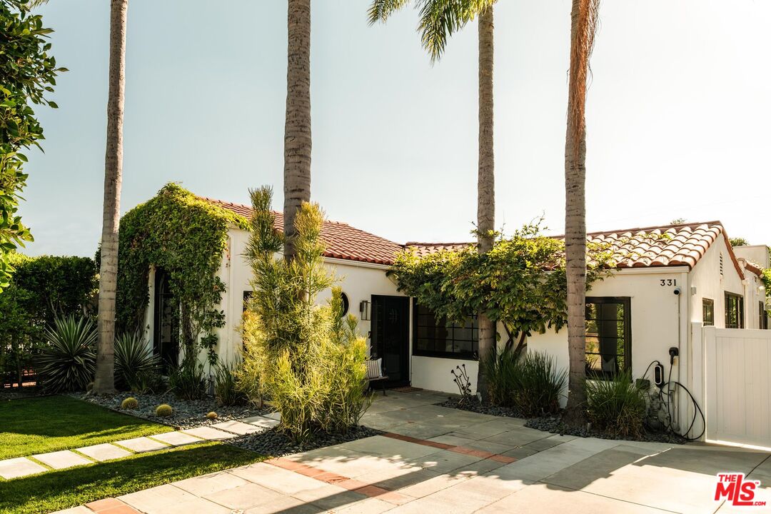 Property photo for 331 N Kilkea Dr, Los Angeles, CA