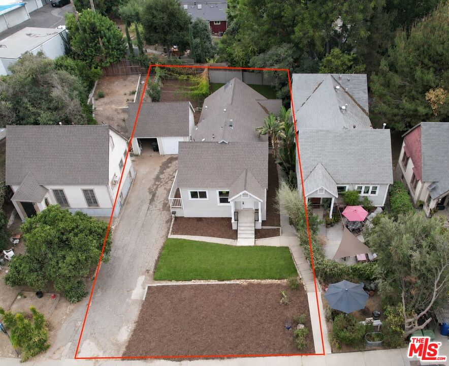 Property photo for 2626 Crestmoore Pl, Los Angeles, CA