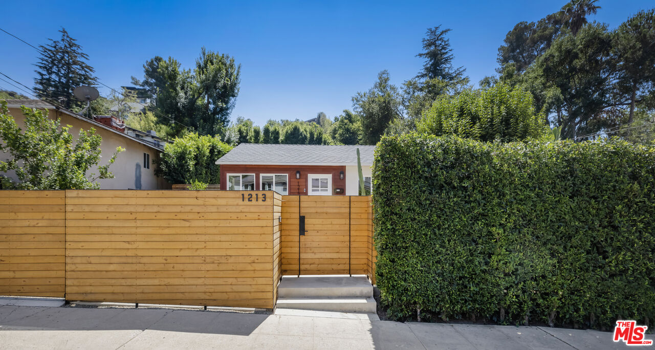 Property photo for 1213 El Paso Dr, Los Angeles, CA