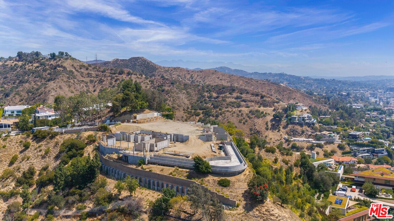 Property photo for 1 Electra Ct, Los Angeles, CA
