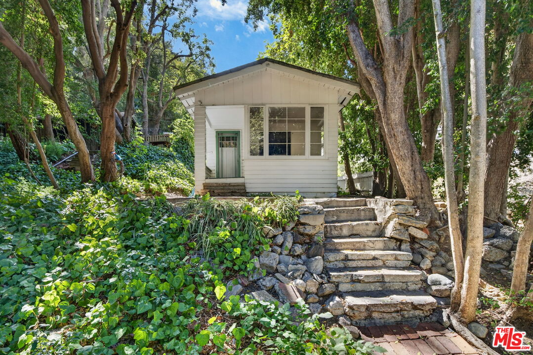 Property photo for 1723 N Beverly Glen Blvd, Los Angeles, CA