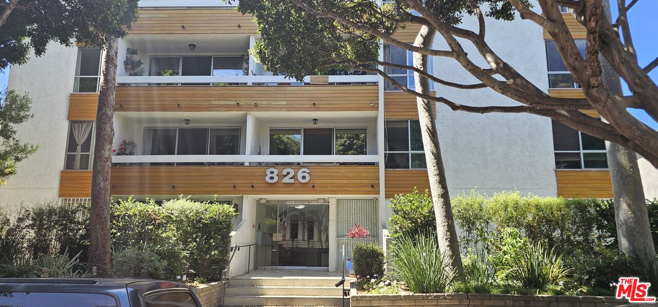 Property photo for 826 2nd St, #101, Santa Monica, CA