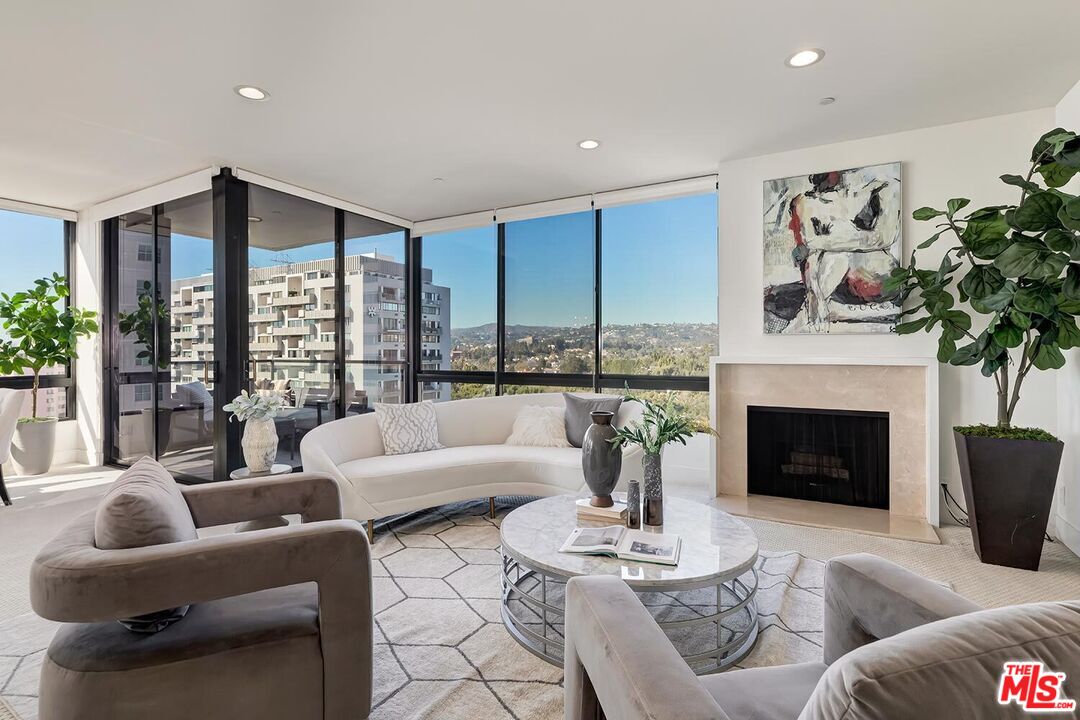 Property photo for 10350 Wilshire Blvd, #1102, Los Angeles, CA