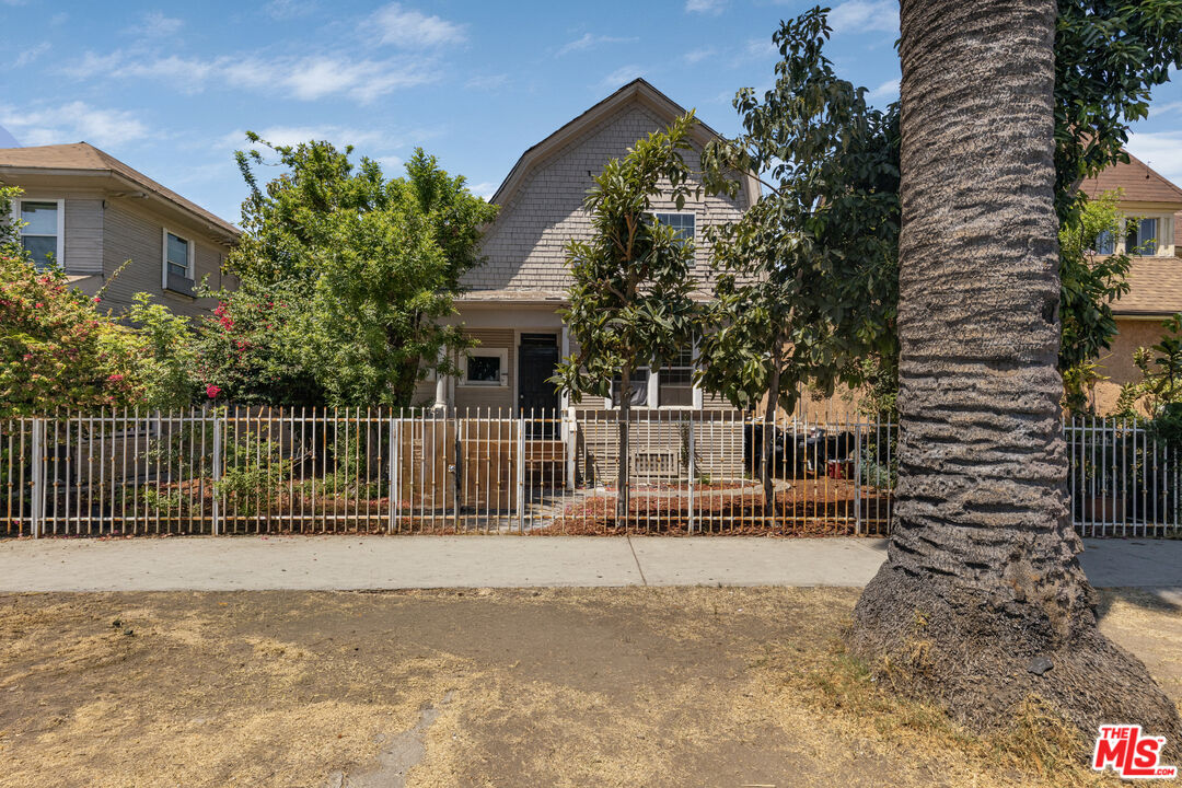 Property photo for 1715 Toberman St, Los Angeles, CA