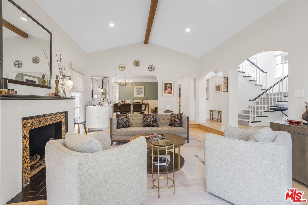 Property photo for 2330 Midvale Ave, Los Angeles, CA