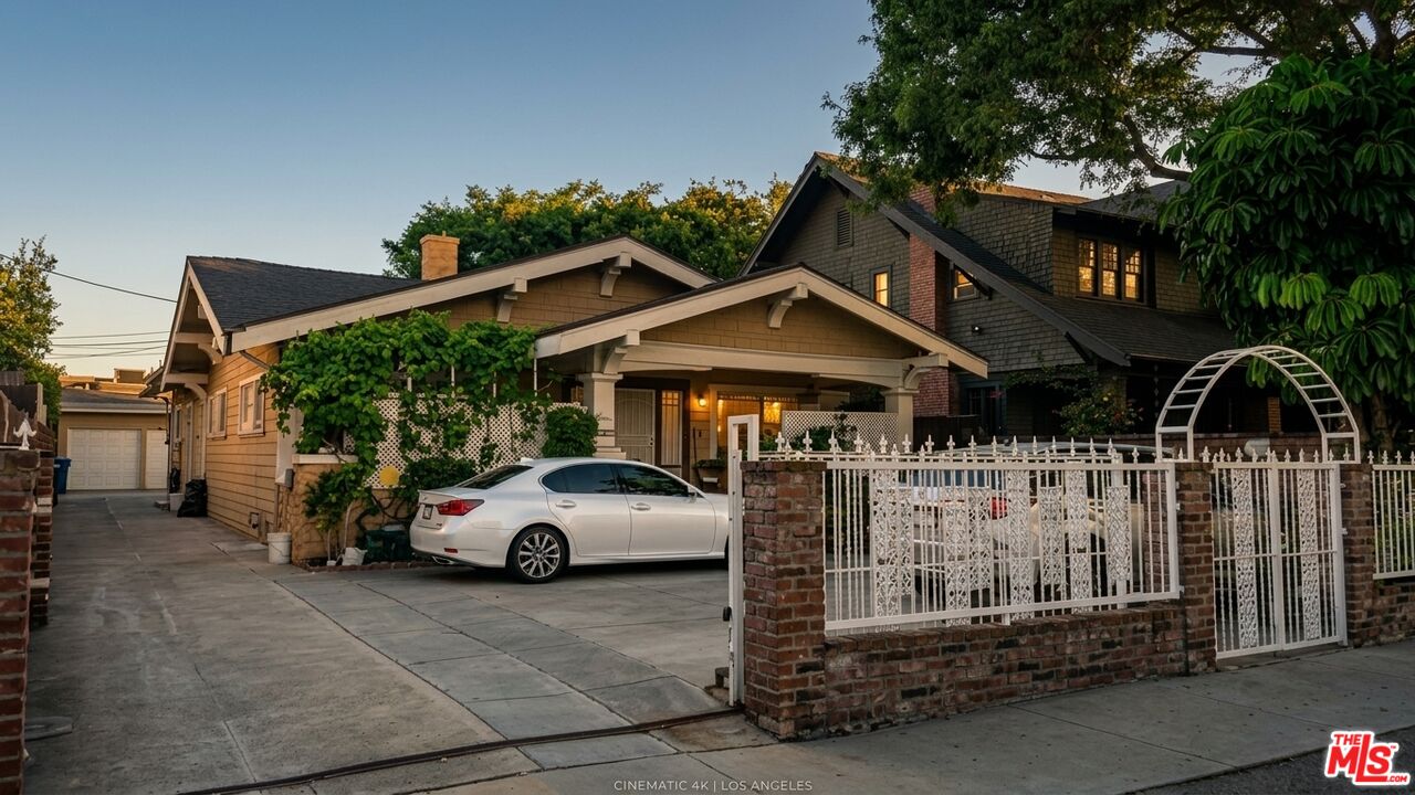 Property photo for 1849 S Wilton Pl, Los Angeles, CA