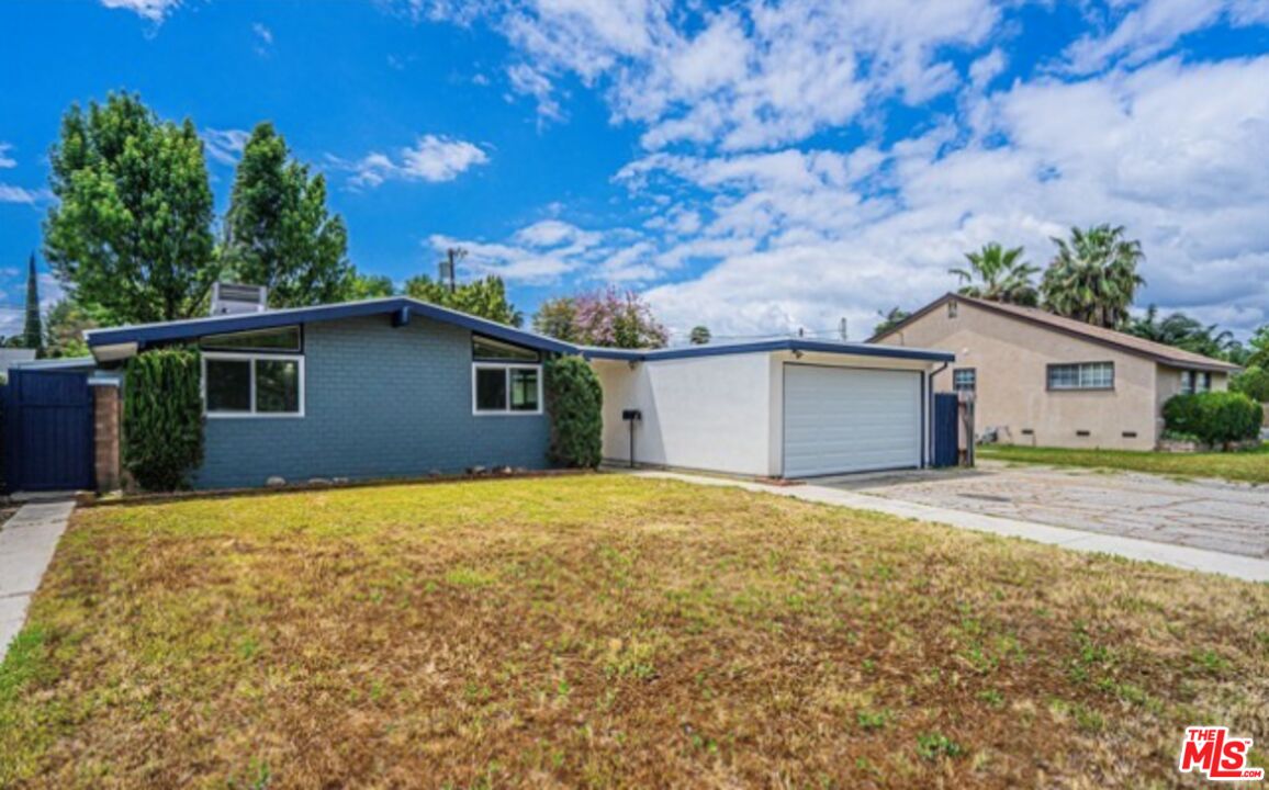 Property photo for 20350 Mobile St, Los Angeles, CA
