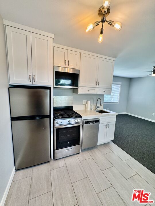 Property photo for 613 S Prairie Ave, #13, Inglewood, CA
