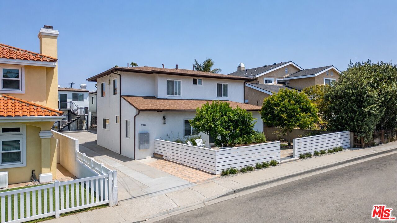 Property photo for 2107 Pullman Ln, #B, Redondo Beach, CA