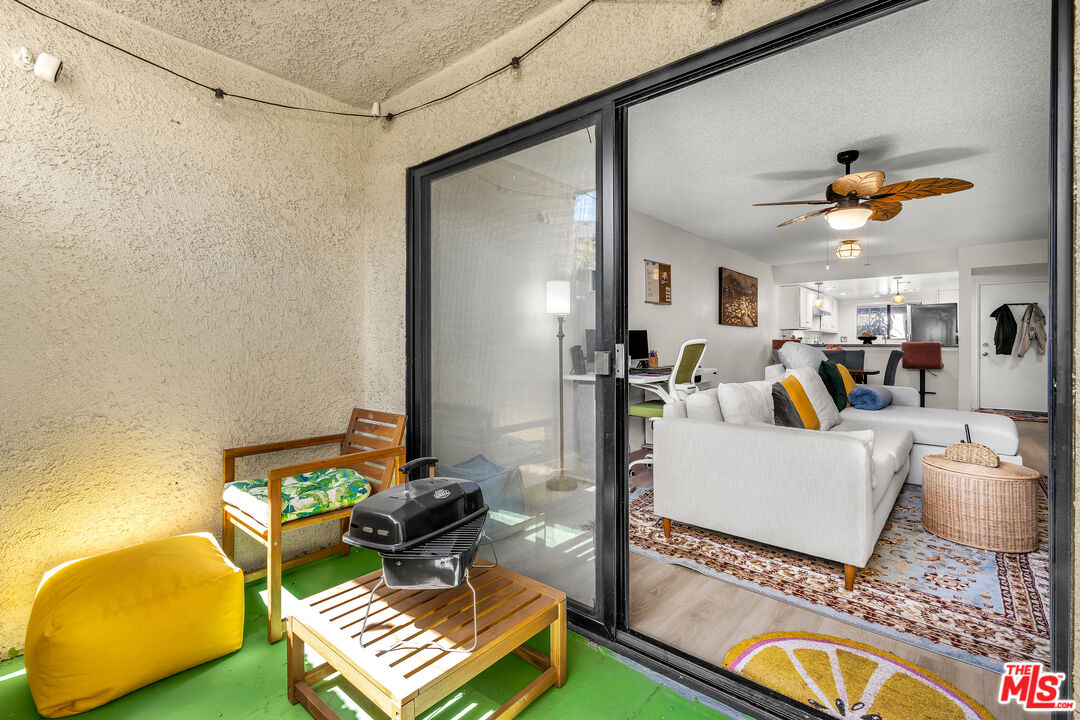 Property photo for 620 W Hyde Park Blvd, #111, Inglewood, CA