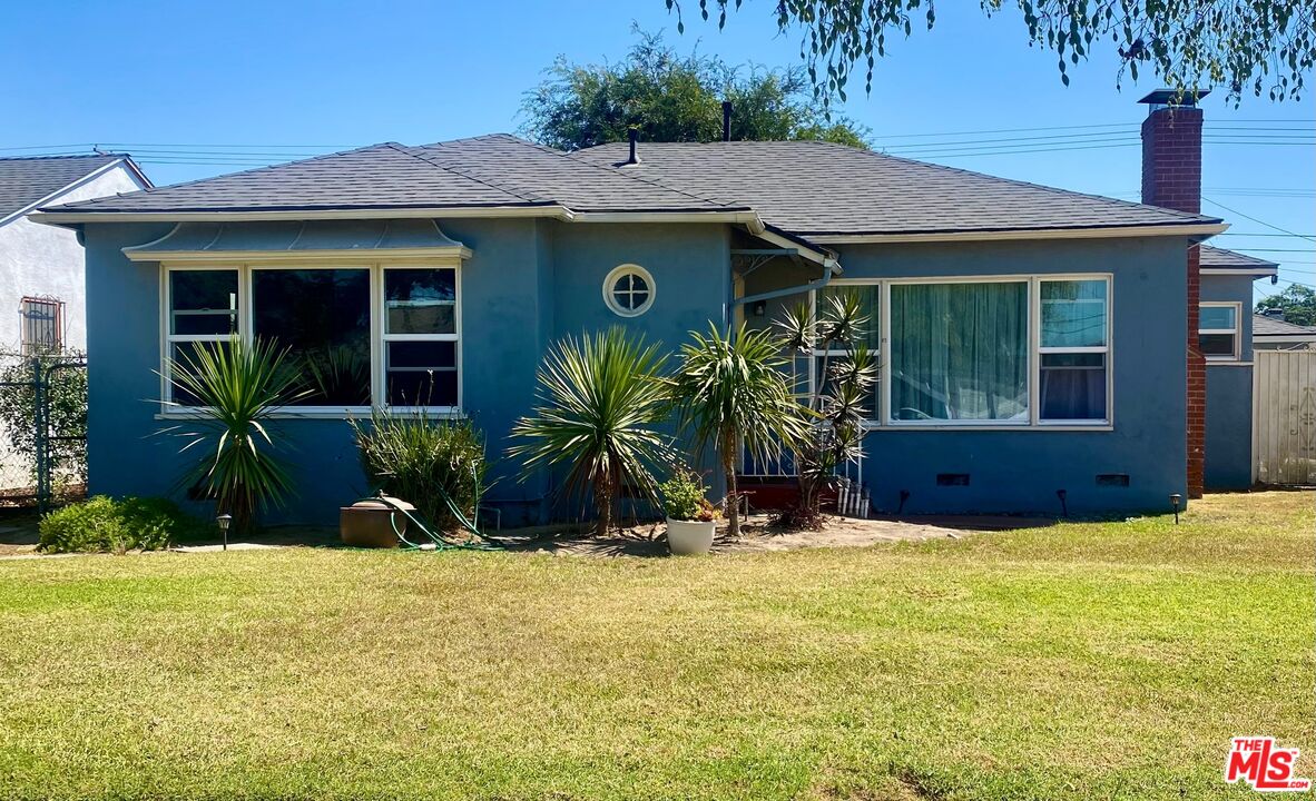 Property photo for 9116 S 5th Ave, Inglewood, CA