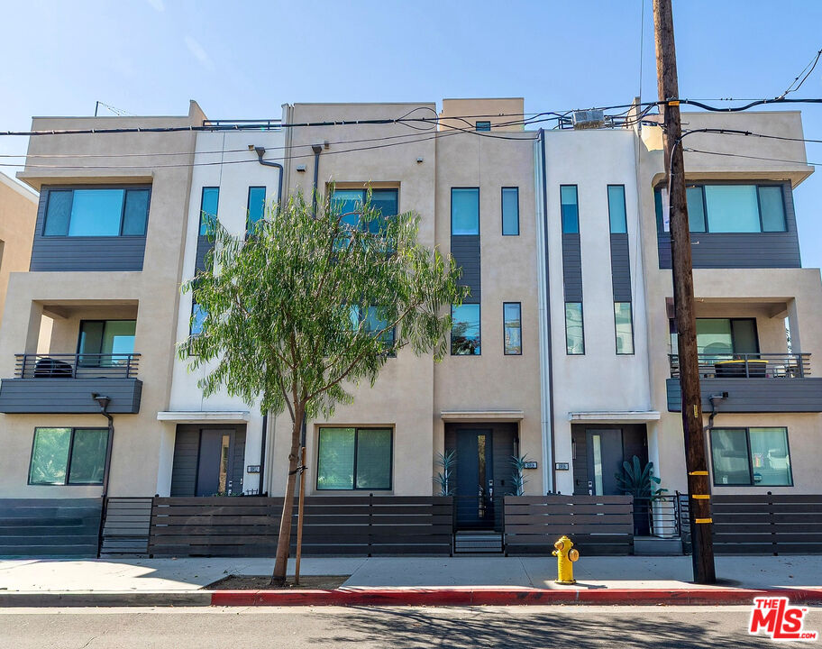 Property photo for 10814 Hortense St, Los Angeles, CA