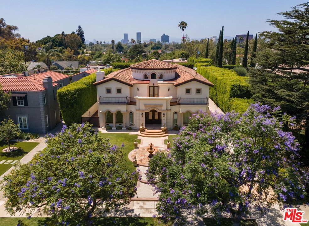Property photo for 123 Fremont Pl, Los Angeles, CA